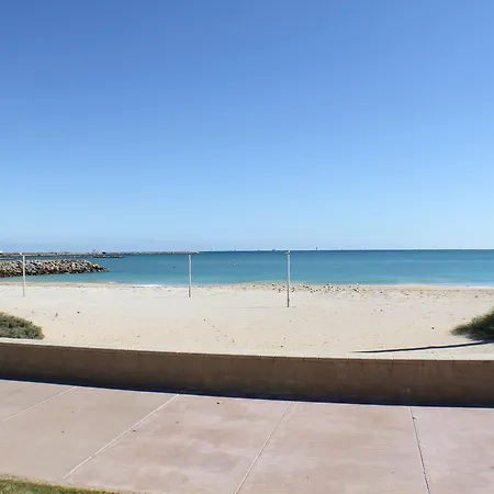 Geraldton Holiday Unit With Free Streaming Exterior photo