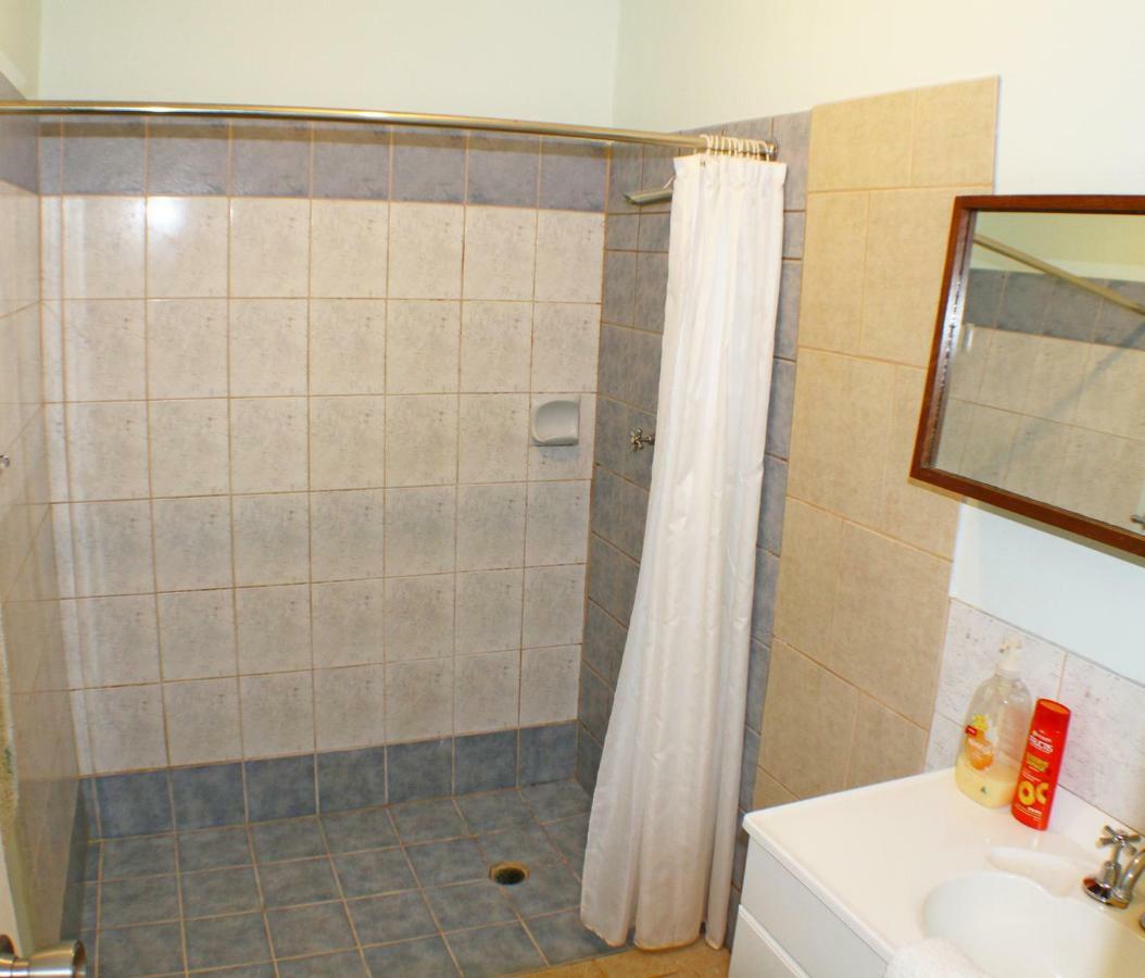 Unit With Free Streaming Apartment *